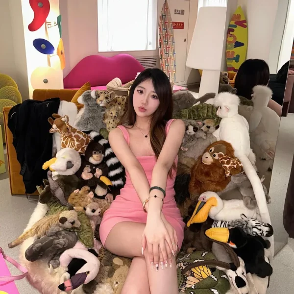 纽约高端伴游女Emily