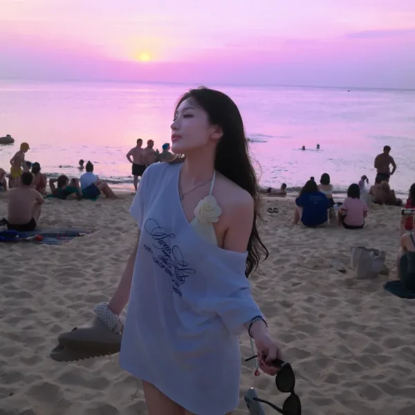 迈阿密高端陪玩女Elizabeth