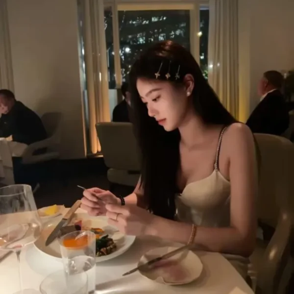 西雅图高端骚浪女Luna