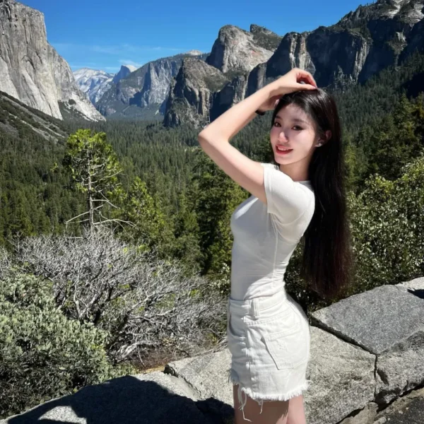 西雅图高端纯欲女Luna