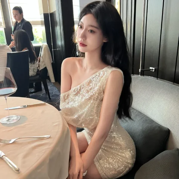 西雅图高端极品女Luna