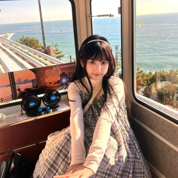 洛杉矶高端包养女Amelia