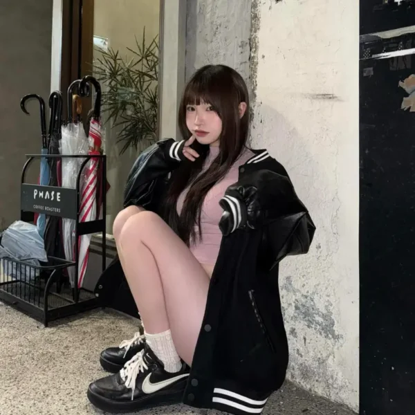 波士顿学生外围Anaïs