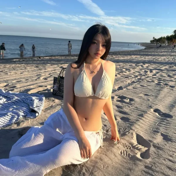 波士顿高端约炮女Aurora