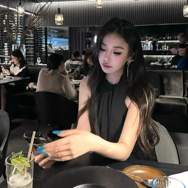 洛杉矶高端做爱女Camila