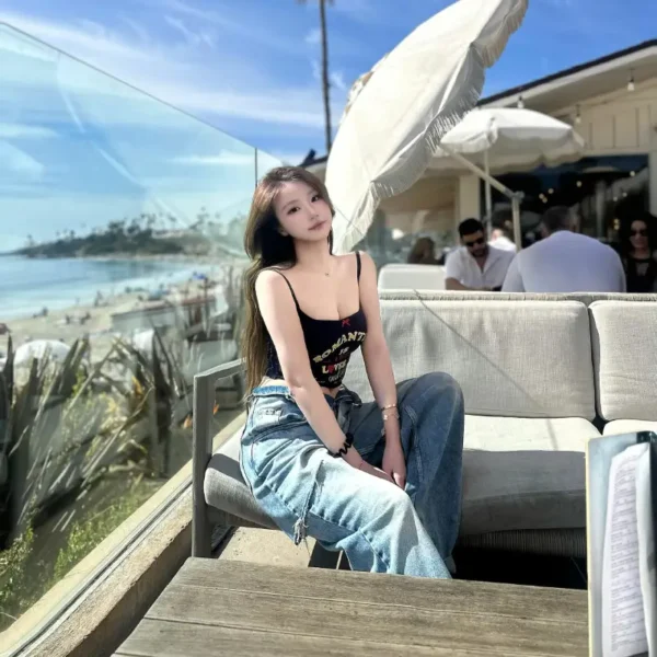 纽约高端约炮女Alessia
