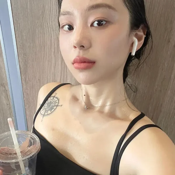 温哥华性感外围Camila