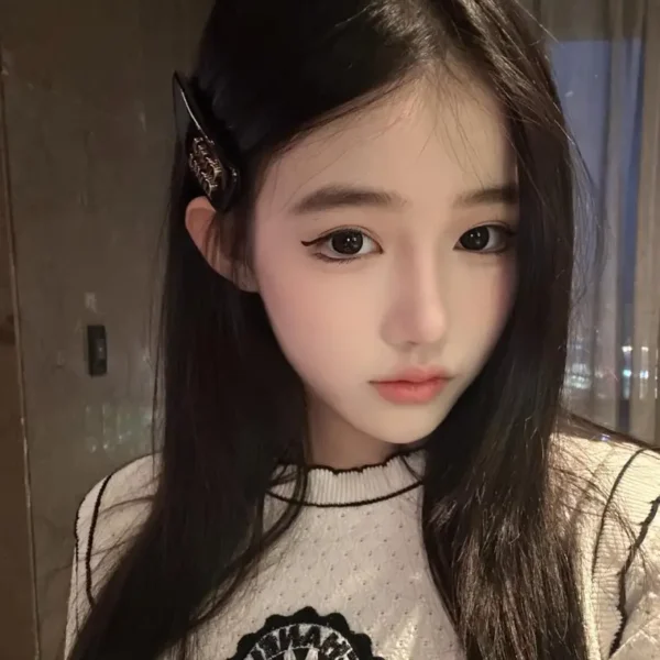 纽约高端清纯女Céleste