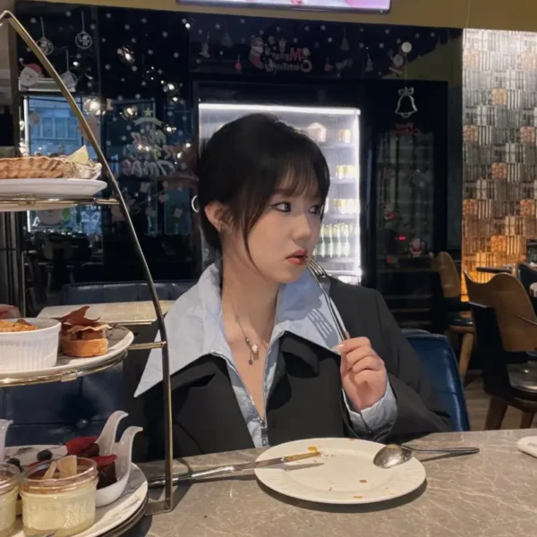 迈阿密高端模特女Chloé