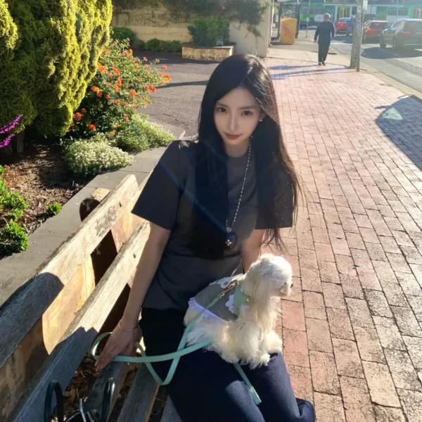 纽约高端性感女Chloe