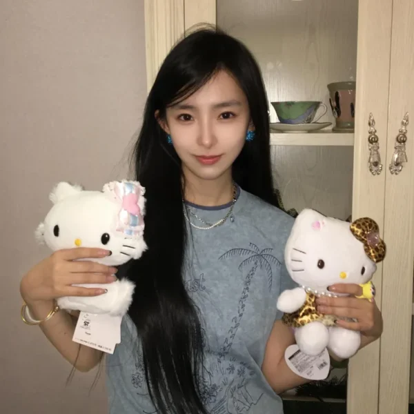 纽约高端清纯女Chloe