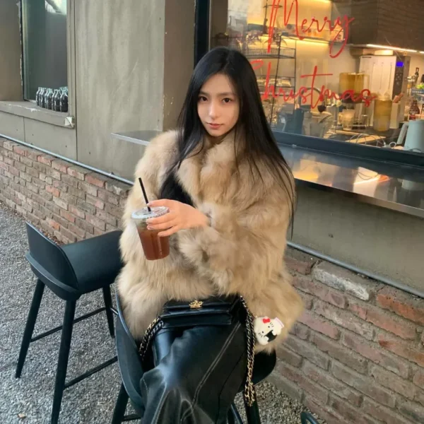 纽约高端做爱女Chloe