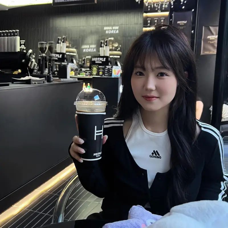 迈阿密高端做爱女Chloé