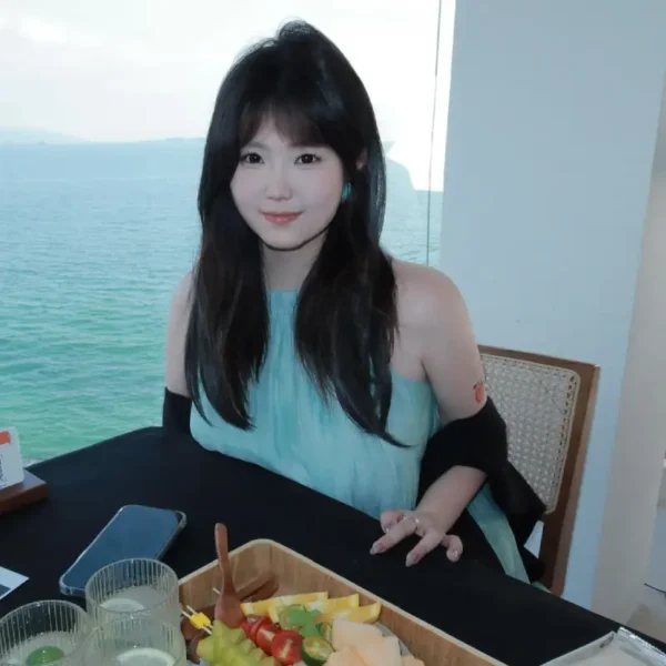 迈阿密甜美外围Chloé