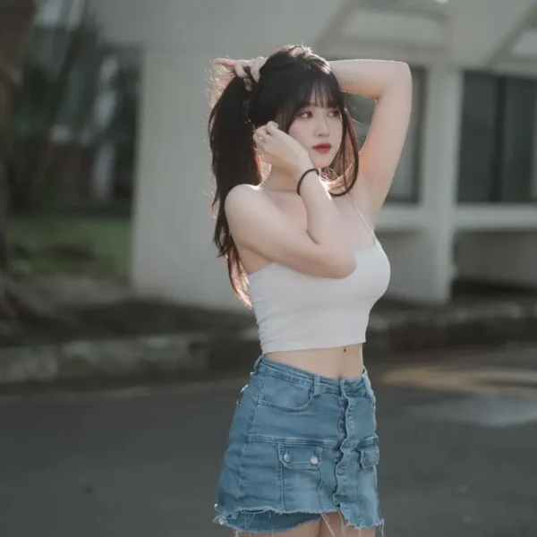 纽约高端陪玩女Clarissa