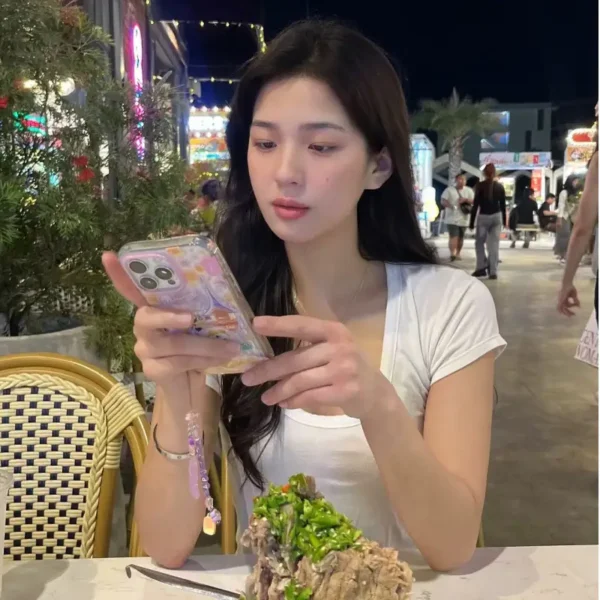旧金山高端约炮女Dora