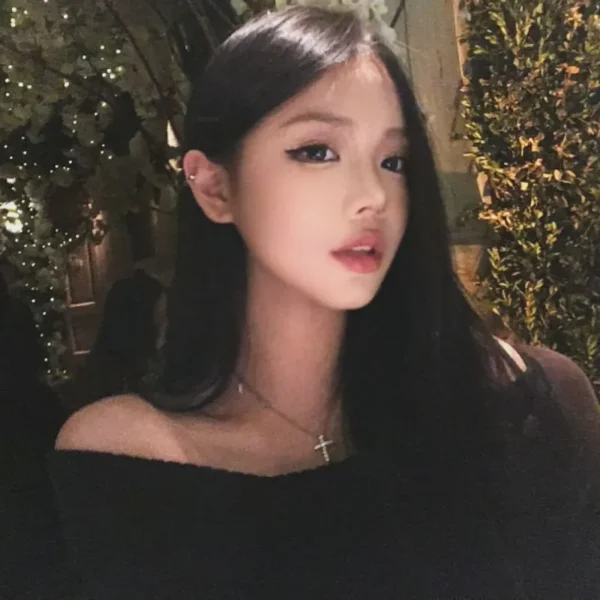 旧金山高端玉女女Emily