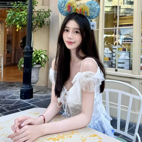 旧金山高端甜美女Grace