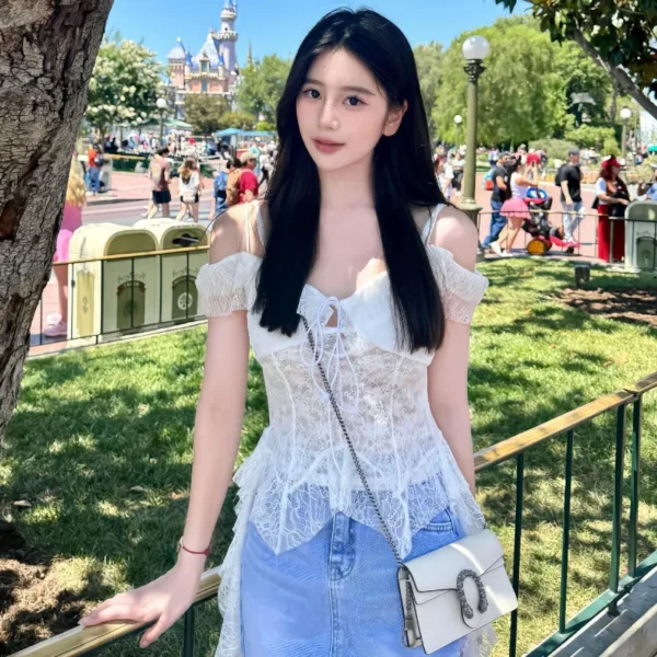 旧金山高端清纯女Grace