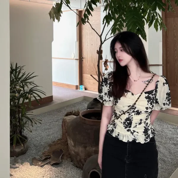旧金山高端极品女Juliette