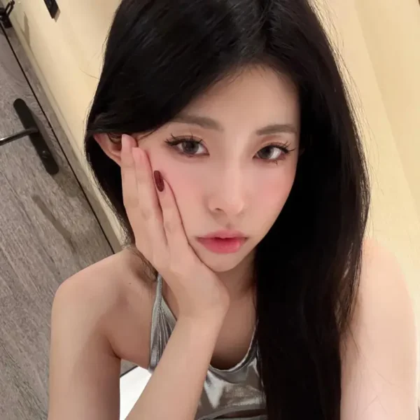 休斯顿高端伴游女Léa