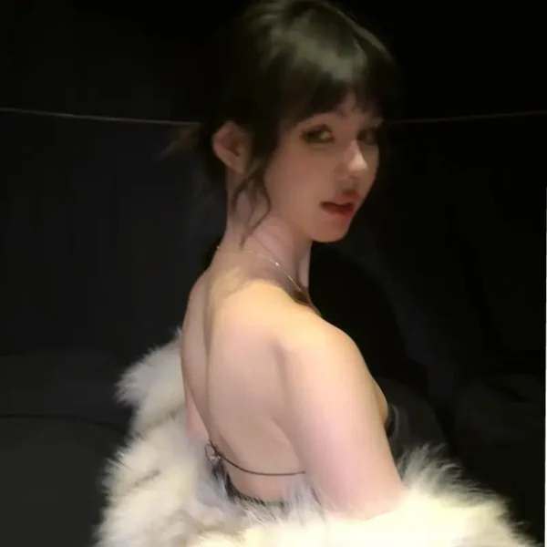 华盛顿高端清纯女Manon