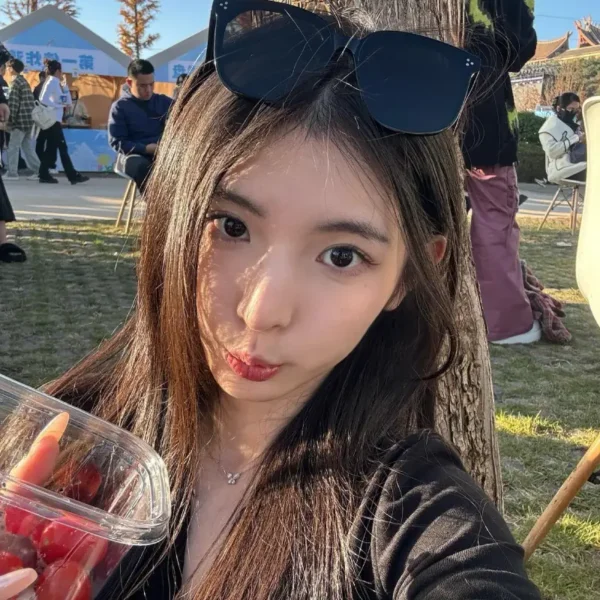 芝加哥高端约炮女Olivia
