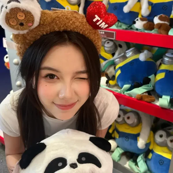 温哥华高端一夜情女落落