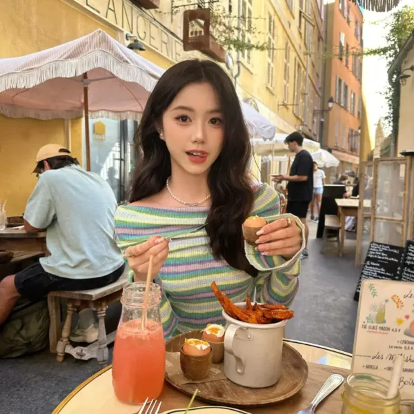 温哥华高端包养女落落