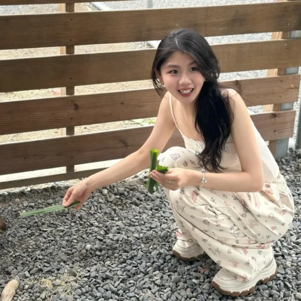 旧金山高端伴游女逗逗