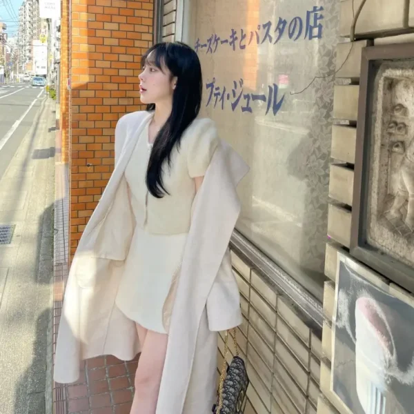西雅图高端极品女Emily