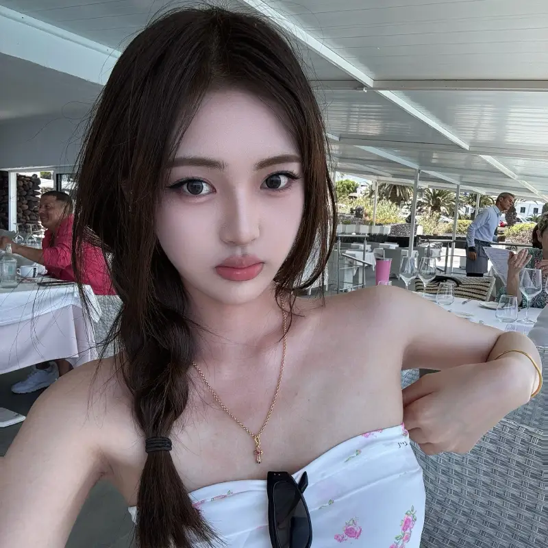 多伦多高端外围女Kamila
