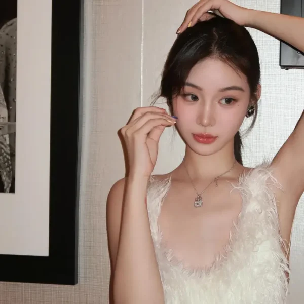 洛杉矶高端伴游女Kim