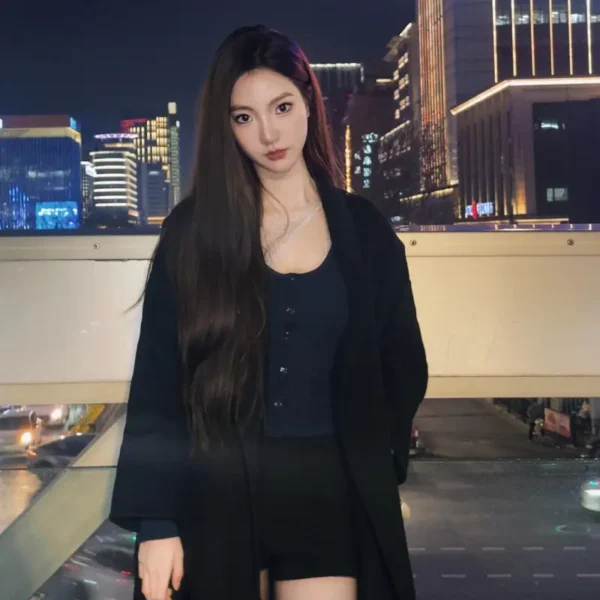 旧金山高端伴游女Kristen