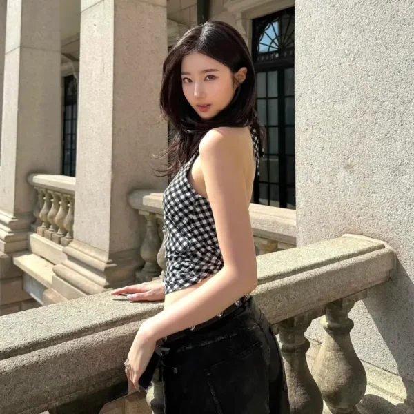 波士顿高端外围女Lara