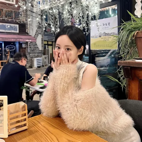 西雅图高端包养女Lexi