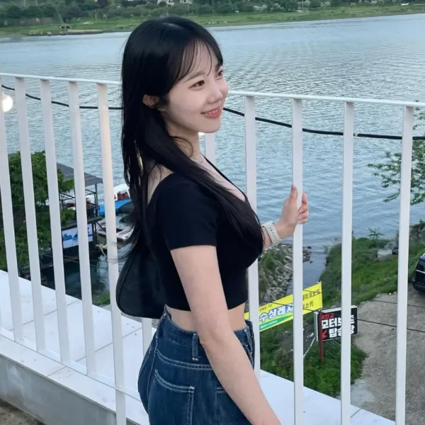 西雅图高端约炮女Loretta