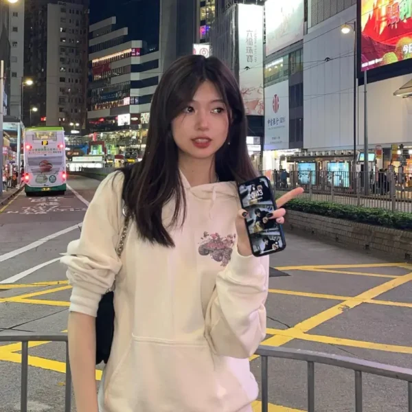 波士顿高端包养女Sage