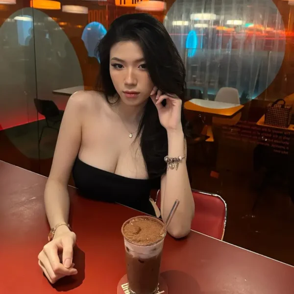 西雅图高端伴游女Shiloh