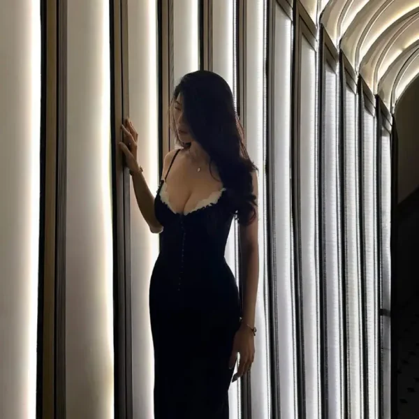 西雅图高端约炮女Shiloh