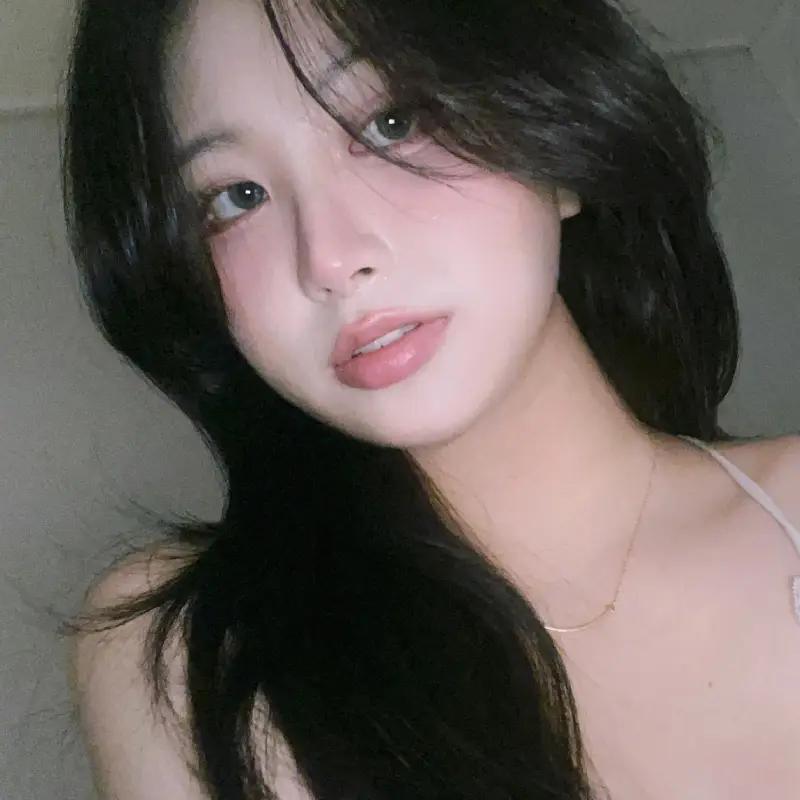 温哥华高端外围女Sophia