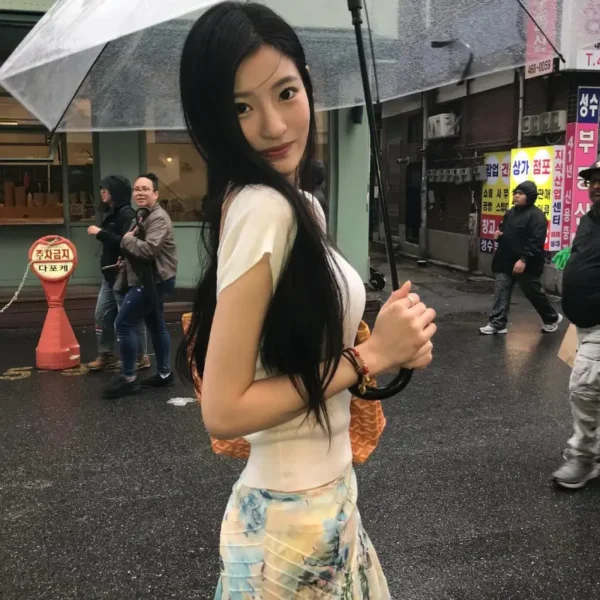 圣地亚哥高端甜美女Talia