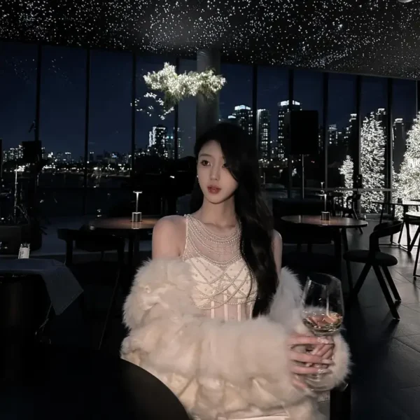 西雅图高端陪玩女Tara