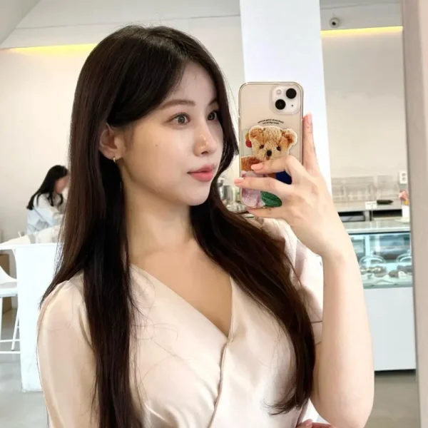 洛杉矶高端包养女Thea