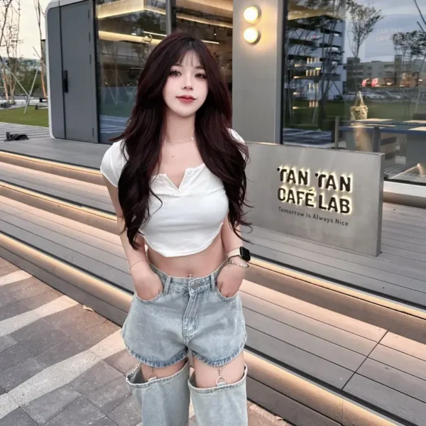 旧金山高端清纯女Tori