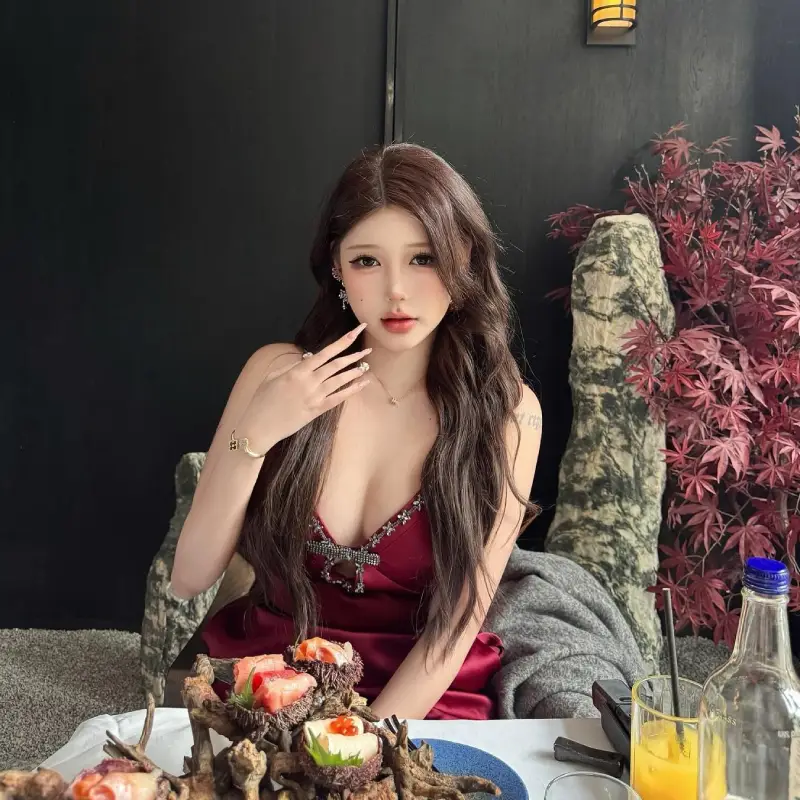 多伦多高端外围女Ursula