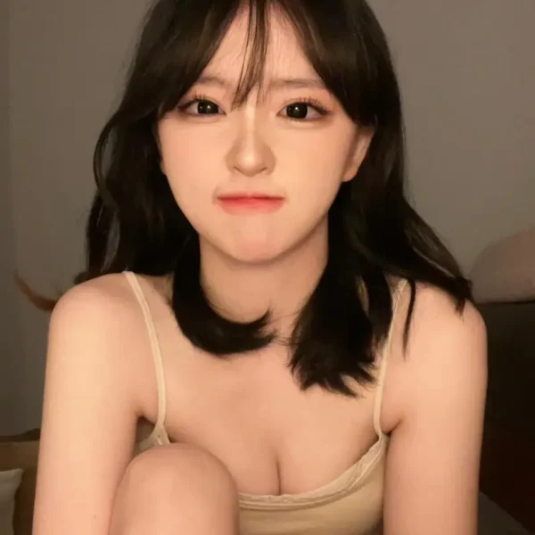 旧金山高端陪玩女可心