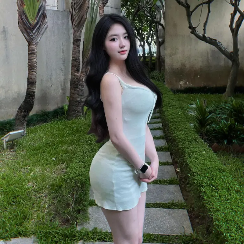 温哥华高端外围女Mila