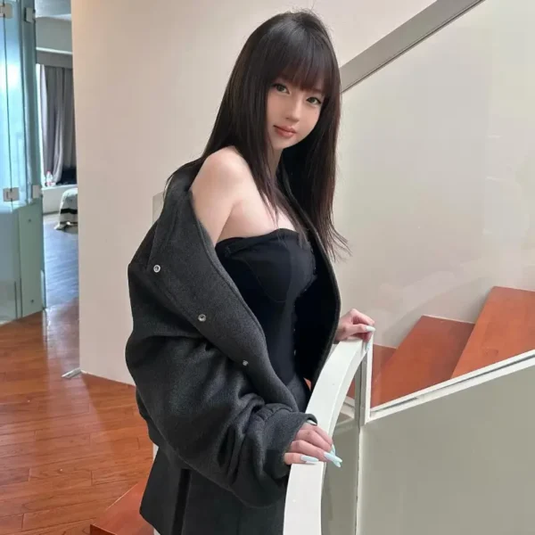 洛杉矶高端做爱女Lexi