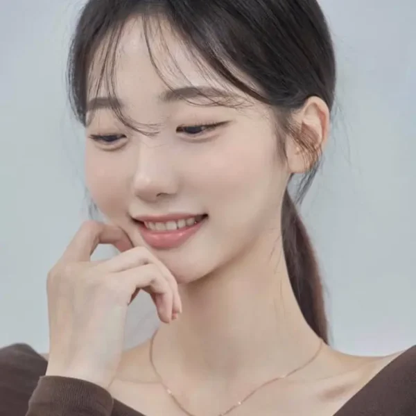 迈阿密学妹外围Petal